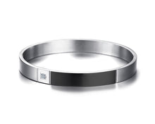 Load image into Gallery viewer, Titanium CZ Bangle